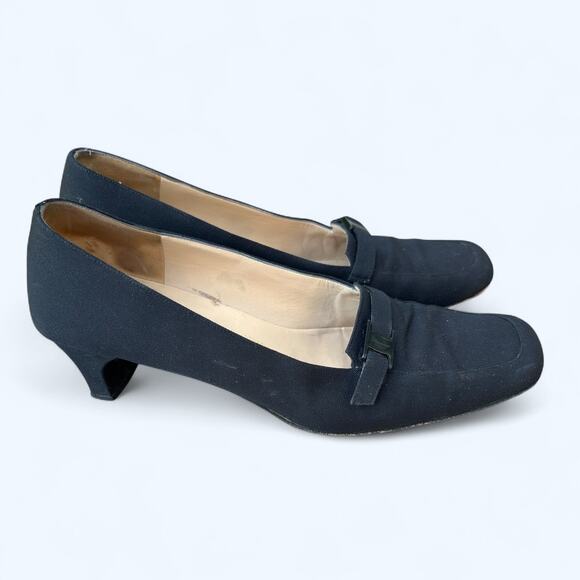 Salvatore Ferragamo Women's Black Low Heel Buckle Accent Pumps size 8 2A - Picture 5 of 11